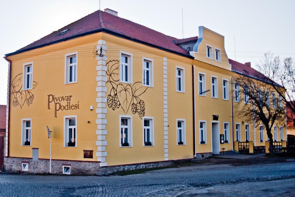 Penzion Pivovar Podlesi Příbram Eksteriør billede